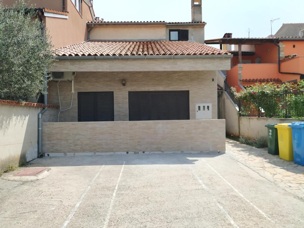 Apartments Zlatko Pula Exterior foto