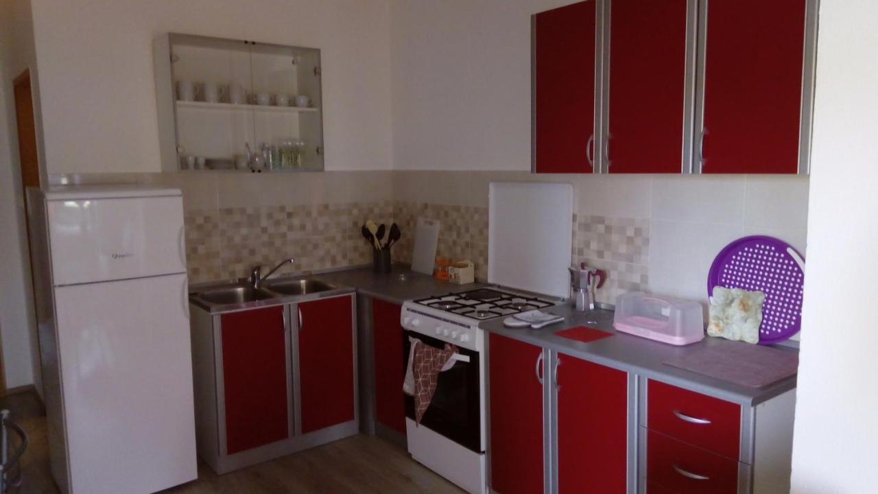 Apartments Zlatko Pula Exterior foto